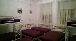 Гостиница NN Central Hostel Нижний Новгород Кровать в общем 8-местном номере-7