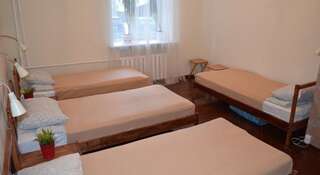 Гостиница NN Central Hostel Нижний Новгород Кровать в общем четырехместном номере-5